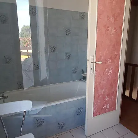 Grande Maison Pour 12 Personnes Idealement Situee A Valras-Plage