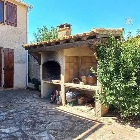 Holiday home Grande Maison Pour 12 Personnes Idealement Situee A